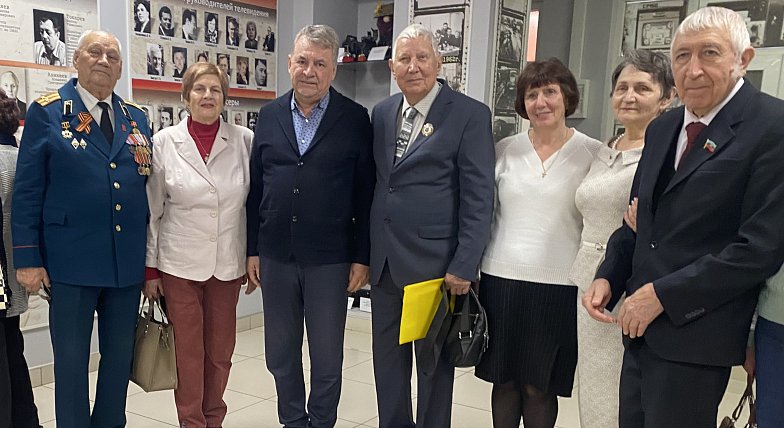 Саратовское региональное отделение Союза журналистов России организовало встречу с ветеранами журналистики