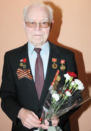 Поздравляем Александра Ивановича Симонова с 85-летием!