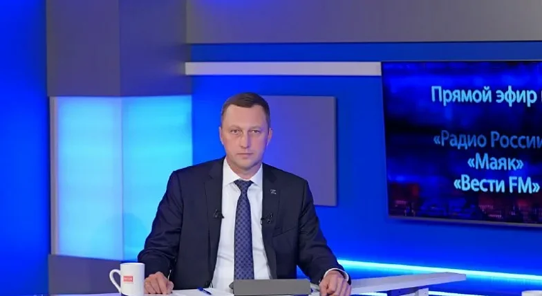 Губернатор Саратовской области Роман Бусаргин поздравил работников средств массовой информации и ветеранов журналистики с профессиональным праздником – Днем российской печати!