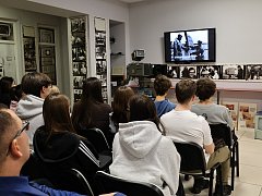 В музее истории радио и телевидения ГТРК «Саратов» прошла авторская интерактивная лекция Татьяны Пашкиной «Саратов в годы Великой Отечественной войны»